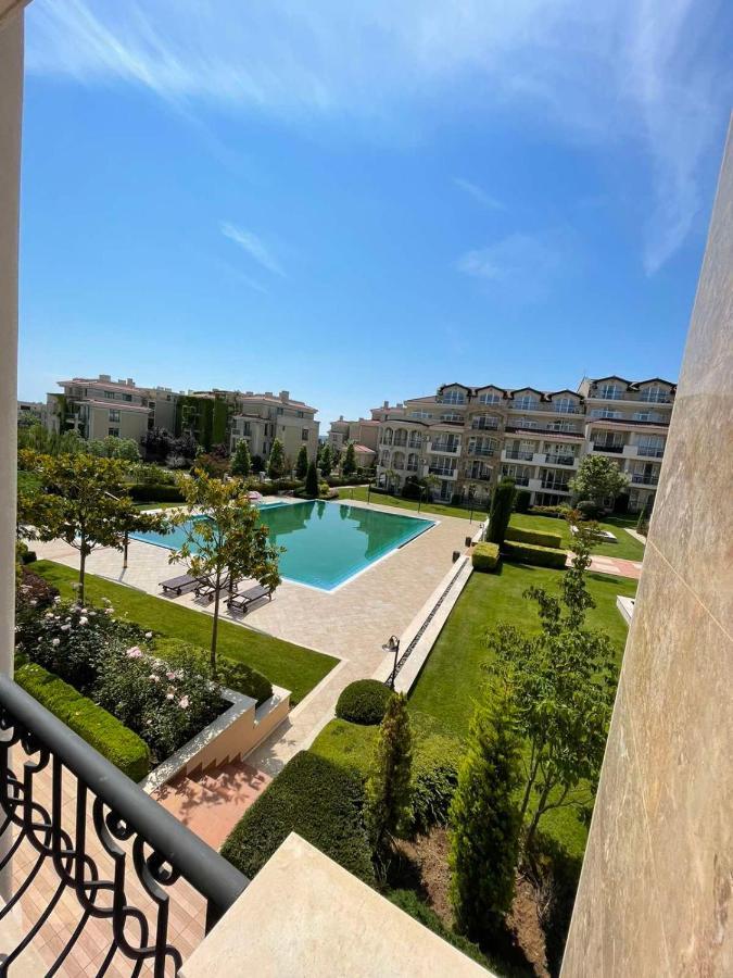 Provence Deluxe Apartment In Atia Resort チェルノモレツ エクステリア 写真